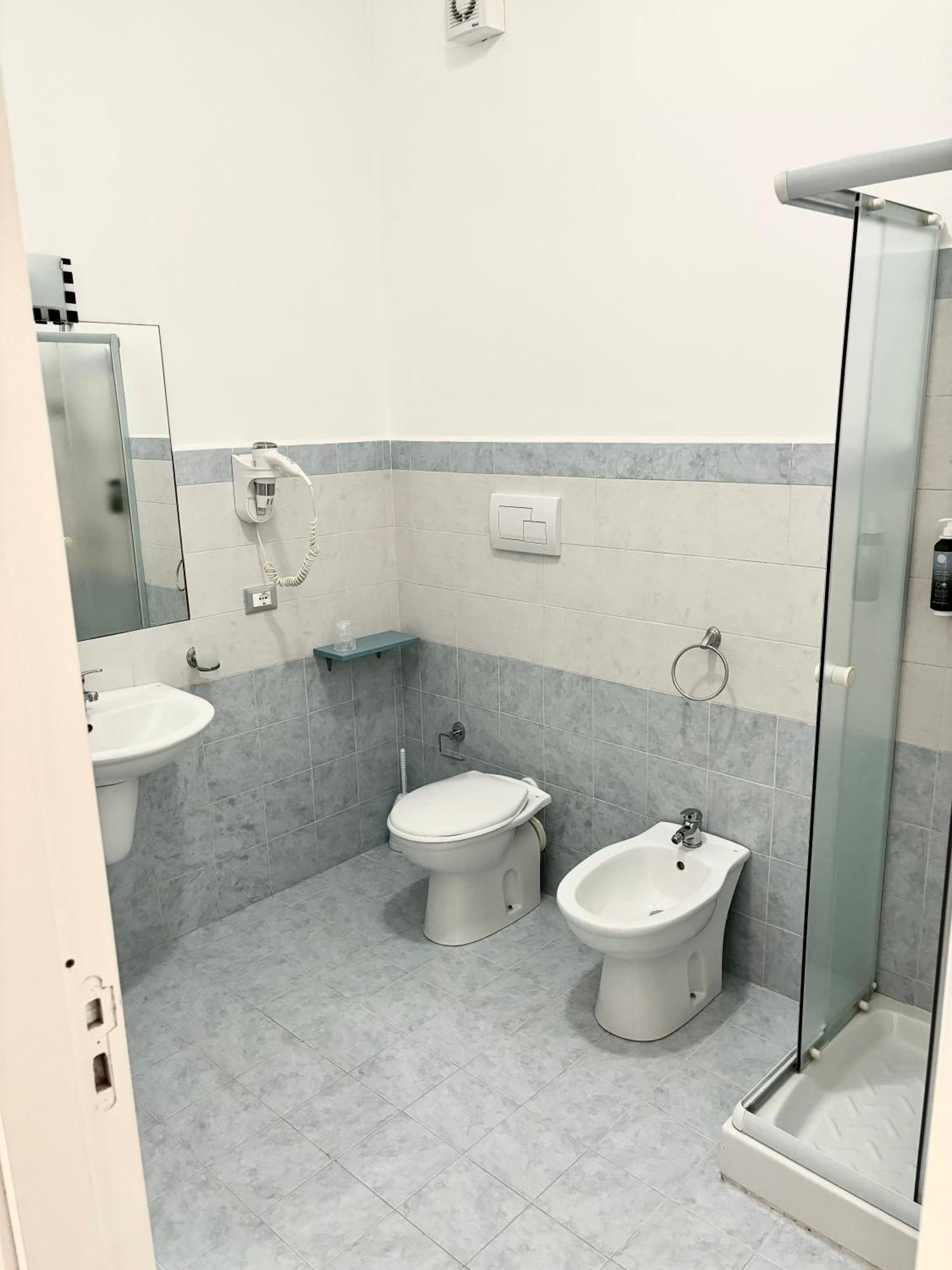 كاستيلوزو Bed And Breakfast Turi المظهر الخارجي الصورة